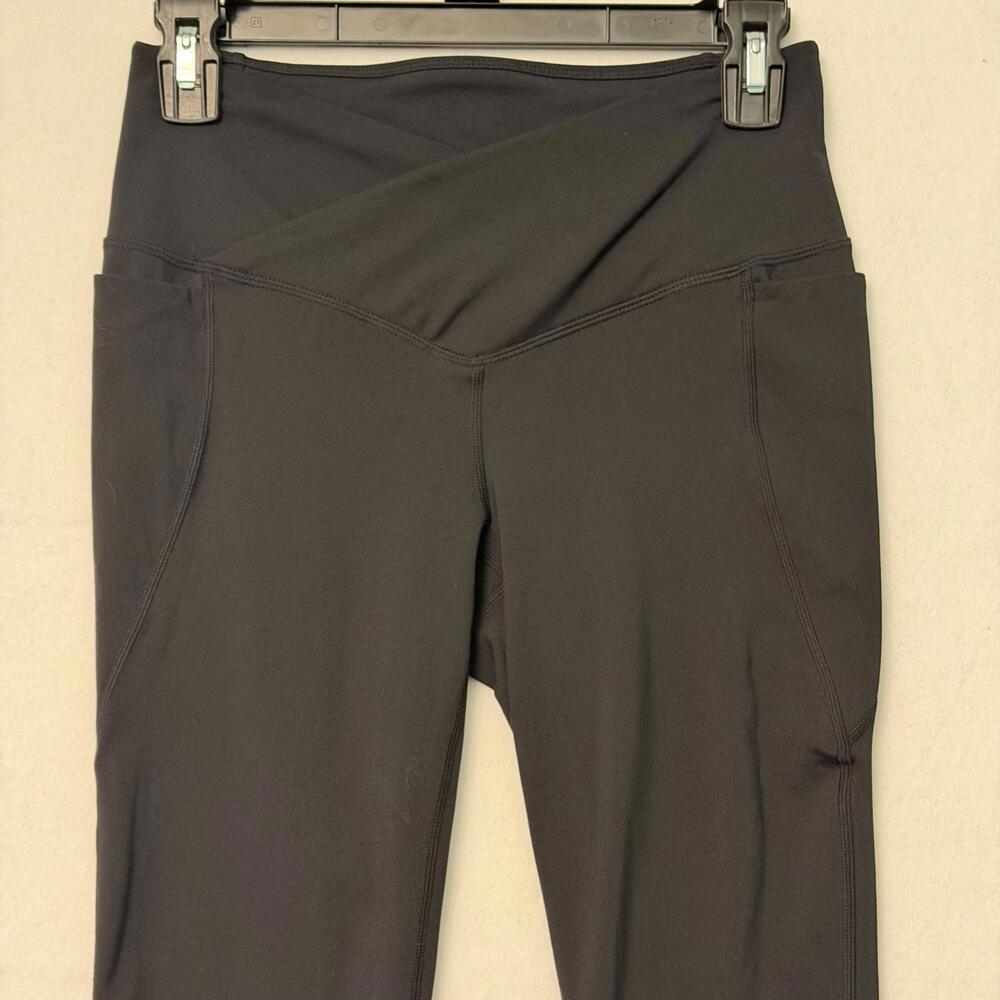 Fabletics Women's SMALL Black Oasis PureLuxe Crossover Legging 7/8 High Waist - Picture 3 of 13